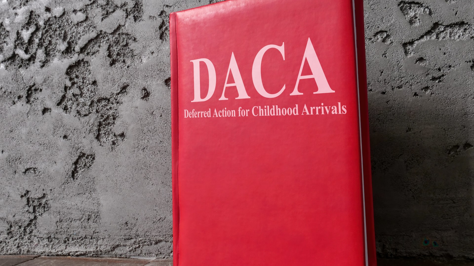 Renovación De DACA Lozano Law Firm