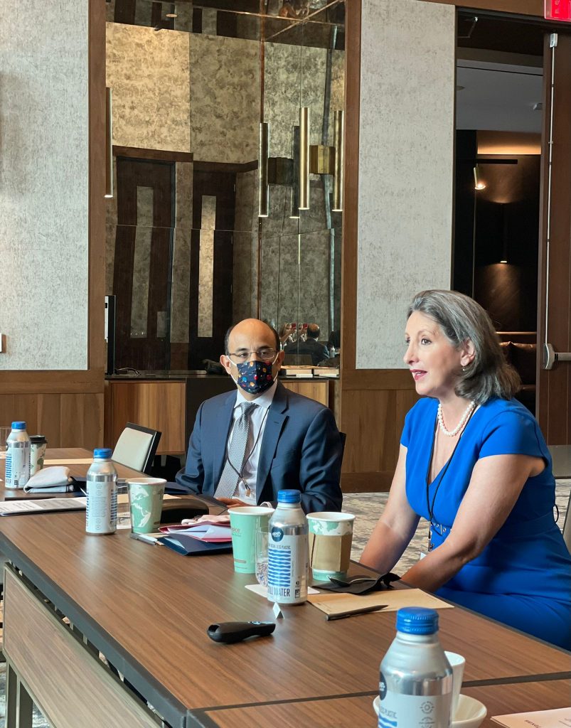 Lozano Law Firm Presented E2 Visas To Mexican Entrepreneurs