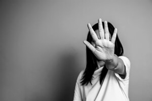Confiables Abogados VAWA Le Ayudarán